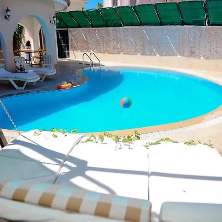 Karan Villa